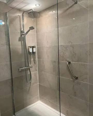 Honeypot In Centre Of * Bowness-on-Windermere