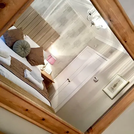 Σπίτι διακοπών Honeypot In Centre Of *